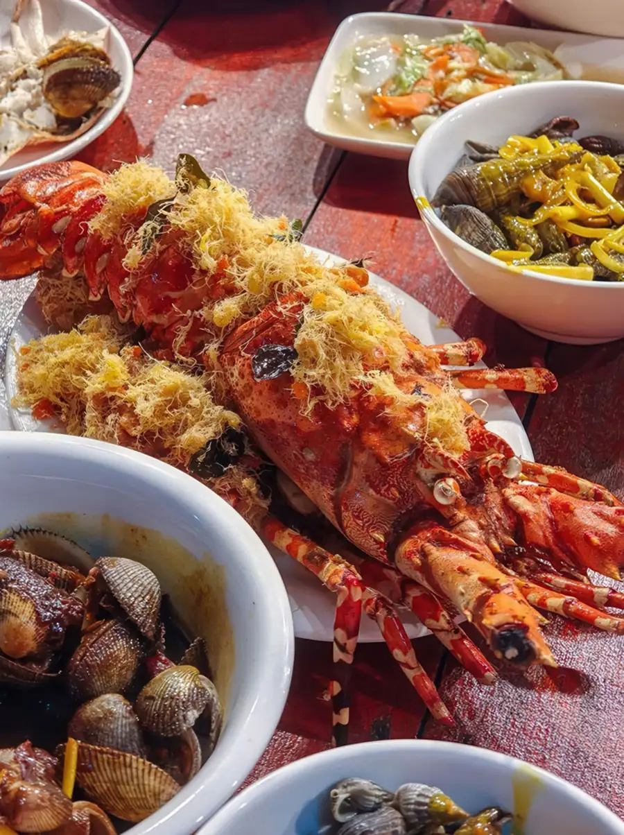 Fresh seafood buffet for guest lunch and dinner Pavalintang Resort